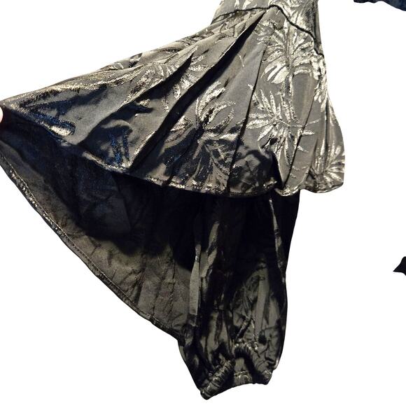 Michael Kors Large Black Women's Top Blouse Long Fan Sleeves Misses Size 12 14 L - Picture 6 of 9